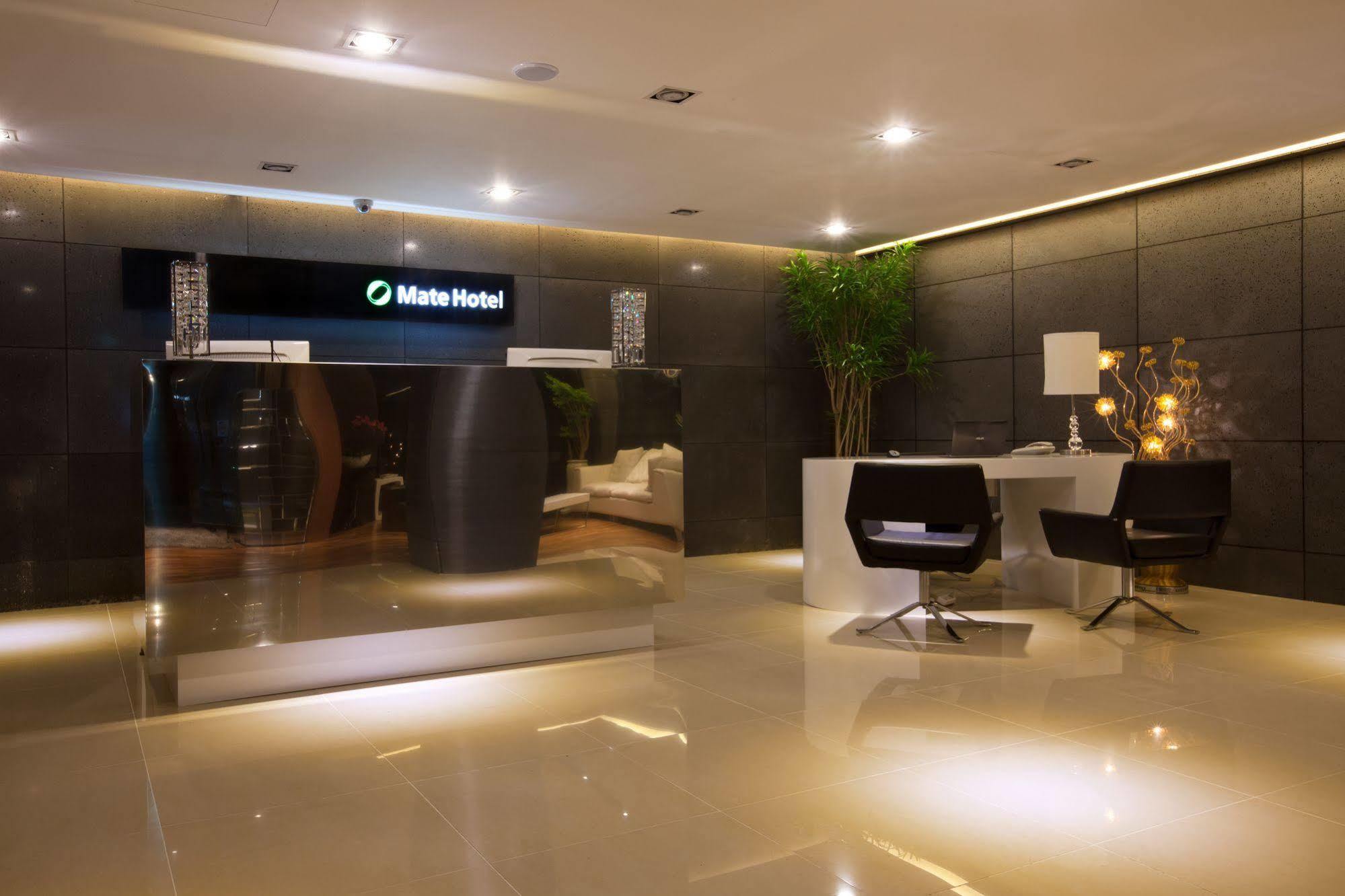 Mate Hotel Seoul Gimpo Exterior photo